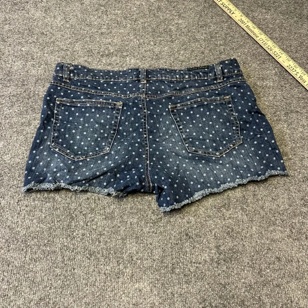 LC Lauren Conrad Shorts Womens Size 14 Blue Polka Dot Denim Raw Hem Casual Cute